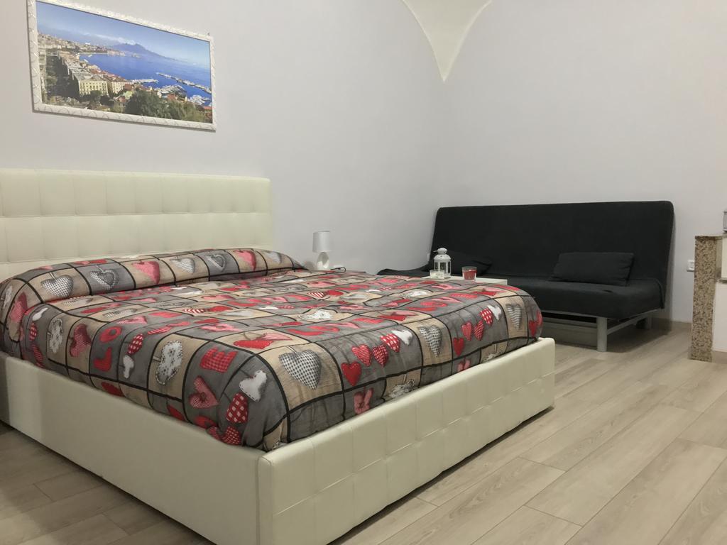 La Dimora Di Venere Apartment เนเปิลส์ ภายนอก รูปภาพ